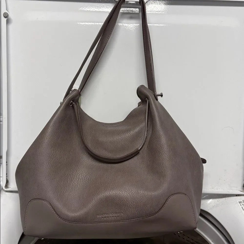 Elegant Taupe Leather Tote Bag SONDRA ROBERTS Squared Leather Gray LIKE NEW